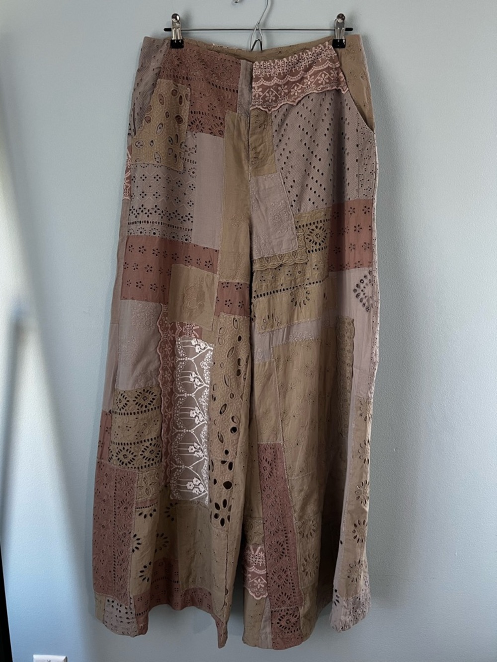Free People’s Patchwork wide-leg boho pants, Sweet & Salty, Size 8 - Picture 2 of 11